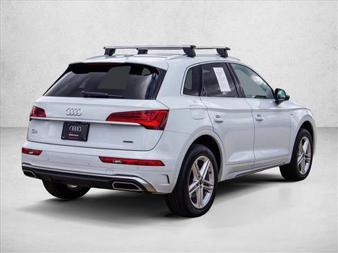 Used 2023 Audi Q5 e Premium Plus w/ Premium Plus Package AWD/4WD image 5
