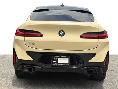 Used 2024 BMW X4 xDrive30i w/ Premium Package AWD/4WD image 27