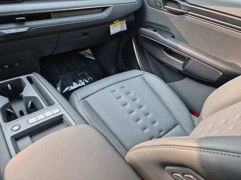 New 2026 Kia EV9 Wind image 15