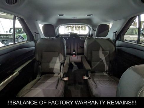 Used 2023 Ford Explorer XLT image 19