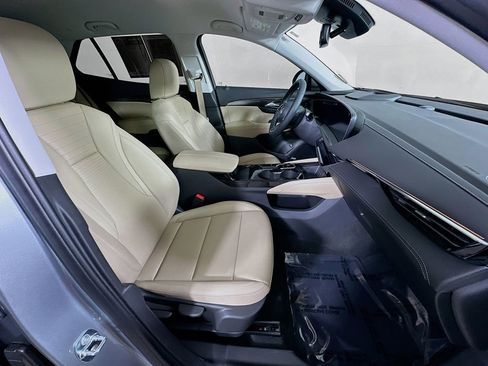 Used 2025 Buick Envision Preferred AWD/4WD image 12
