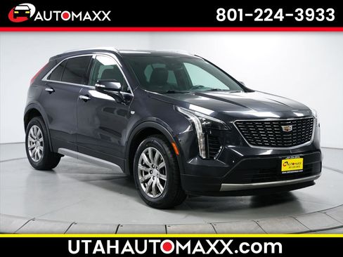 Used 2023 Cadillac XT4 Premium Luxury image 1