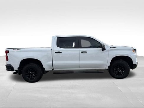 Certified 2022 Chevrolet Silverado 1500 LT Trail Boss w/ Protection Package AWD/4WD image 8