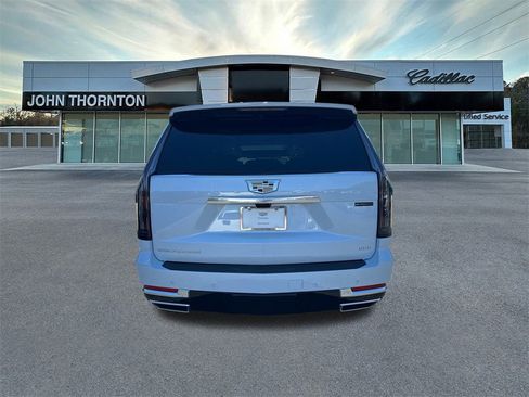 New 2026 Cadillac Escalade ESV Luxury w/ Touring Package image 6