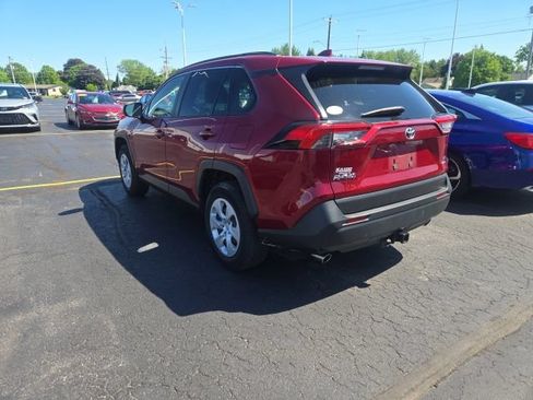 Used 2019 Toyota RAV4 LE w/ All Weather Liner Package AWD/4WD image 4