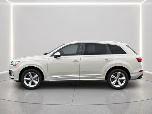 Used 2023 Audi Q7 2.0T Premium w/ Convenience Package AWD/4WD image 2