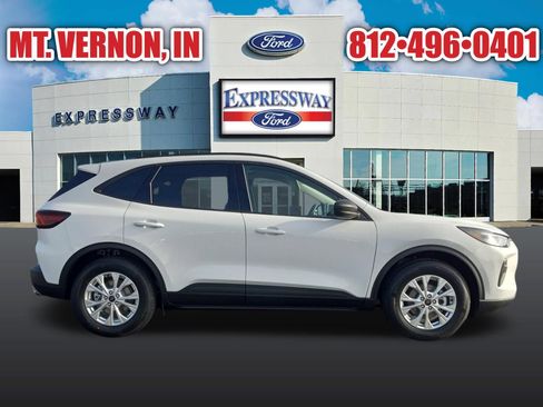 New 2026 Ford Escape Active FWD image 5