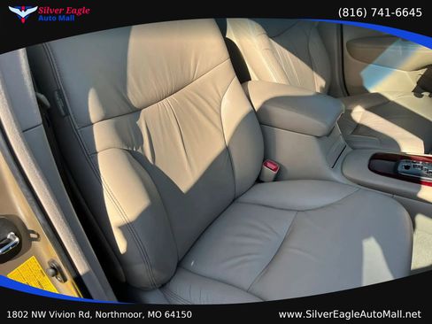 Used 2004 Lexus ES 330 FWD image 11