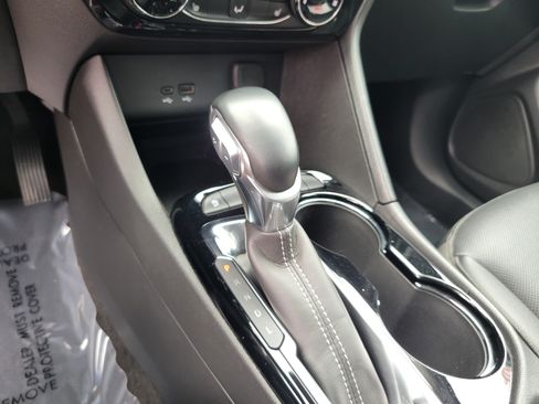 Used 2024 Buick Encore GX Sport Touring w/ Experience Buick Package FWD image 21