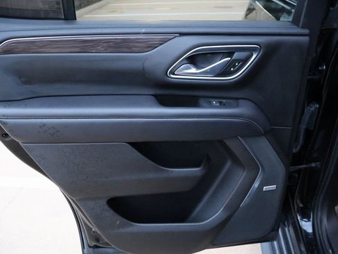 Used 2021 Chevrolet Tahoe LT image 13