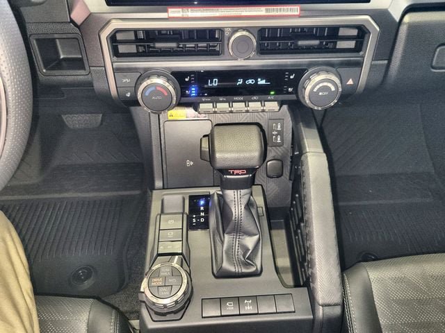 New 2026 Toyota 4Runner TRD Off-Road Premium AWD/4WD image 19