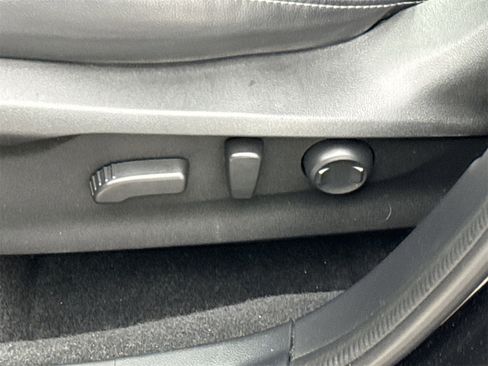 Used 2020 Subaru Forester Limited image 16