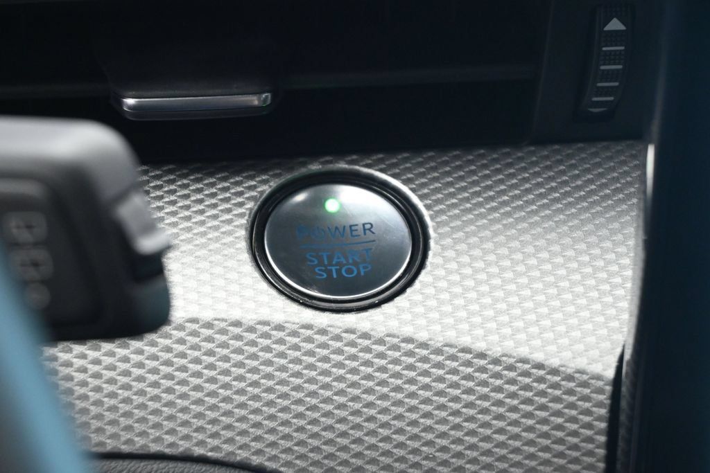 Used 2023 Ford Mustang Mach-E Select RWD image 14