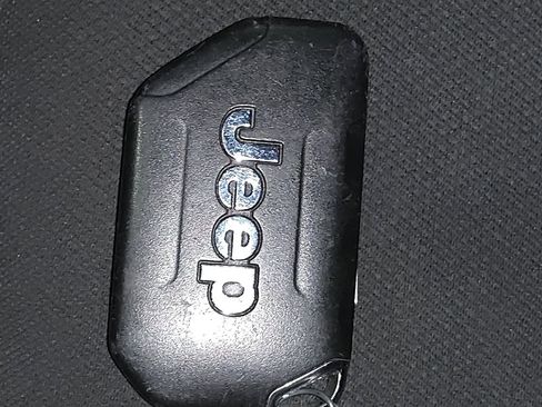 Used 2018 Jeep Wrangler Unlimited Sport AWD/4WD image 32