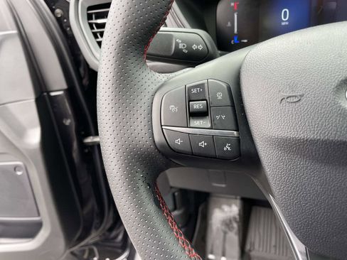 Certified 2023 Ford Escape ST-Line w/ Tech Pack #1 image 16