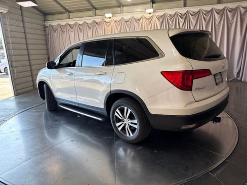 Used 2017 Honda Pilot EX-L image 5