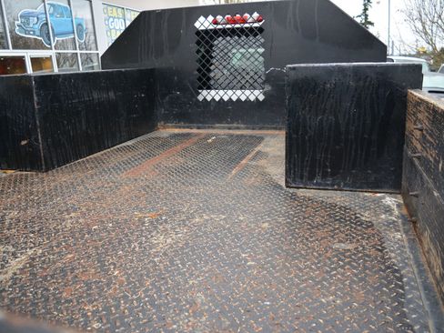 Used 2010 GMC Sierra 3500 SLE image 8