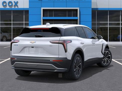 New 2026 Chevrolet Blazer EV LT image 4
