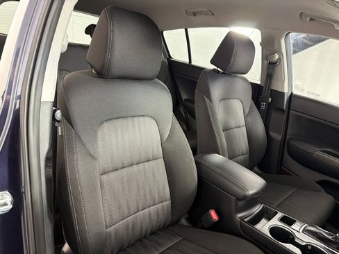Used 2021 Kia Sportage LX image 25
