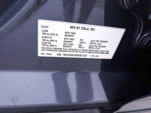 Used 2023 Tesla Model Y Long Range AWD/4WD image 36