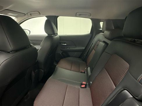 New 2026 Nissan Kicks SR w/ Cold Weather Package image 10