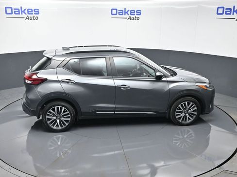 Used 2023 Nissan Kicks SR w/ SR Premium Package image 51