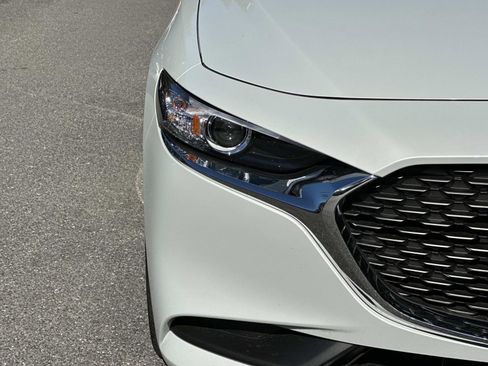 Certified 2025 MAZDA MAZDA3 s image 9