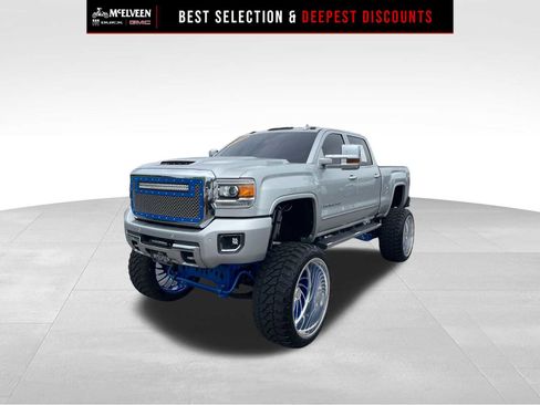 Used 2018 GMC Sierra 2500 Denali w/ Duramax Plus Package AWD/4WD image 1