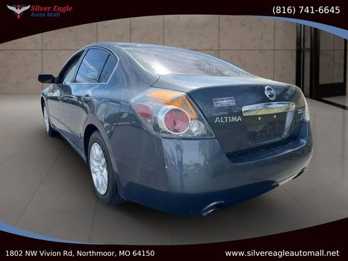 Used 2010 Nissan Altima 2.5 S image 3