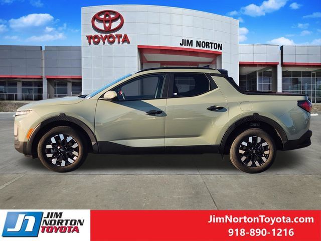 Used 2025 Hyundai Santa Cruz SEL FWD image 4