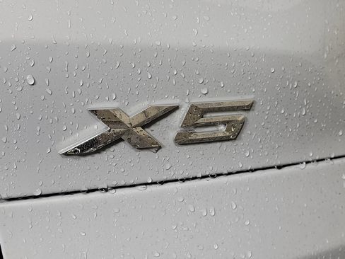 Certified 2026 BMW X5 xDrive40i w/ M Sport Package image 7