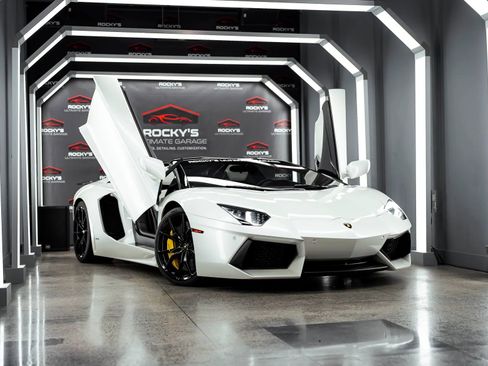 Used 2016 Lamborghini Aventador LP 700-4 AWD/4WD image 58