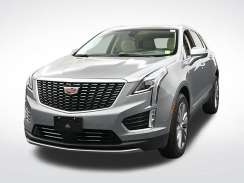 Used 2026 Cadillac XT5 Premium Luxury w/ Driver Assist Package AWD/4WD image 8