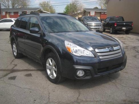 Used 2014 Subaru Outback 2.5i Premium image 3