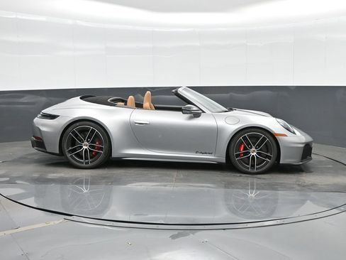 New 2026 Porsche 911 Carrera 4 GTS image 10