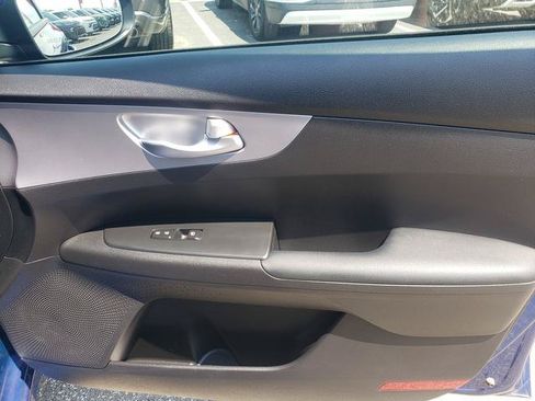 Certified 2024 Kia Forte LXS FWD image 17