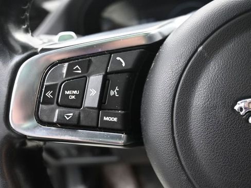 Used 2018 Jaguar XF S image 30