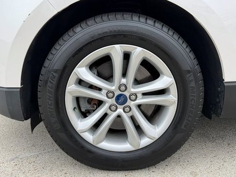 Used 2019 Ford Edge SEL w/ Equipment Group 201A image 13