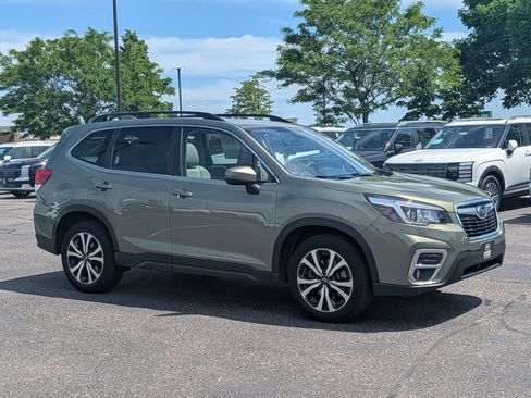 Used 2020 Subaru Forester Limited w/ Popular Package #3 AWD/4WD image 7