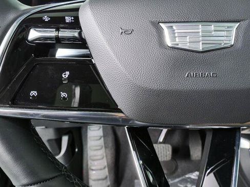 Used 2025 Cadillac Lyriq Sport AWD/4WD image 19