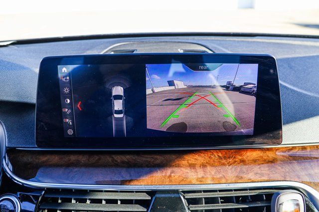 Used 2019 BMW 530i xDrive w/ Convenience Package AWD/4WD image 19