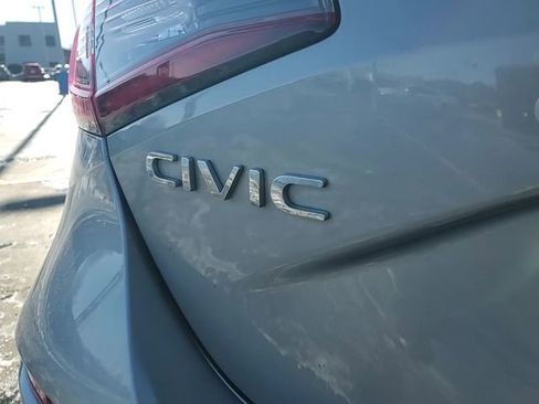 Used 2024 Honda Civic Sport image 7