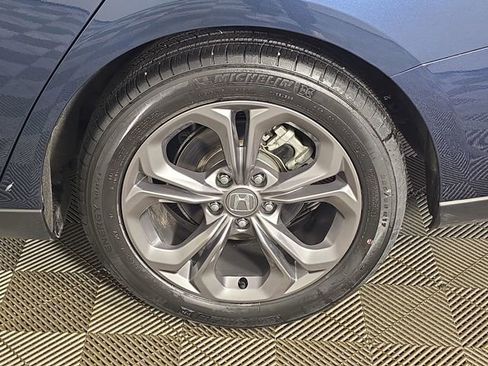Used 2024 Honda Accord EX image 16