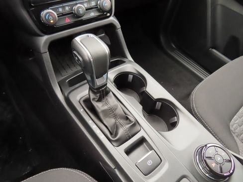 New 2025 Ford Ranger XLT w/ Equipment Group 301A High image 14