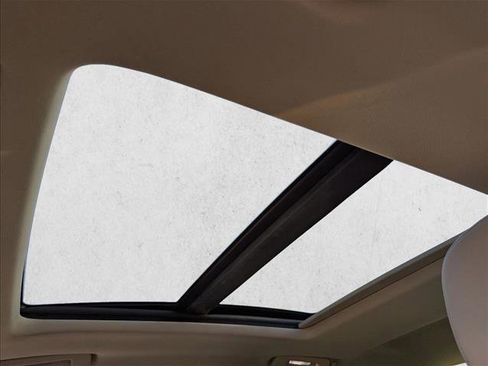 Used 2016 Cadillac XTS Luxury image 15