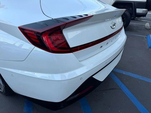 Used 2020 Hyundai Sonata Limited image 9