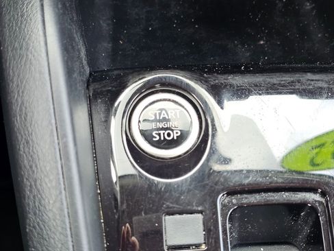 Used 2022 Nissan Kicks S FWD image 25