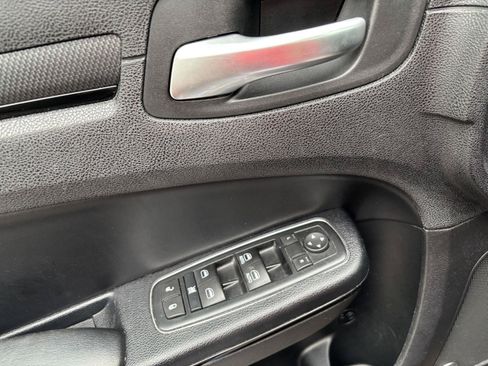 Used 2016 Chrysler 300 S AWD/4WD image 32