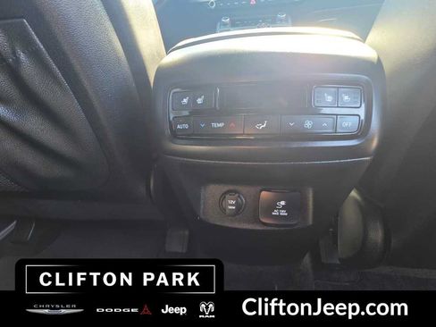 Used 2024 Hyundai Palisade Calligraphy AWD/4WD image 21