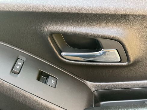 Certified 2022 Chevrolet Trax LT w/ LT Convenience Package image 13